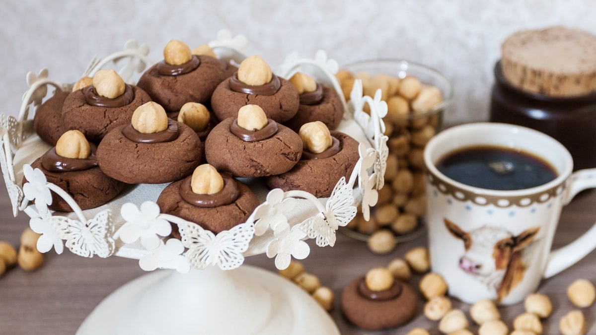 Nutellotti, three-ingredient Nutella biscotti - Electric Blue Food