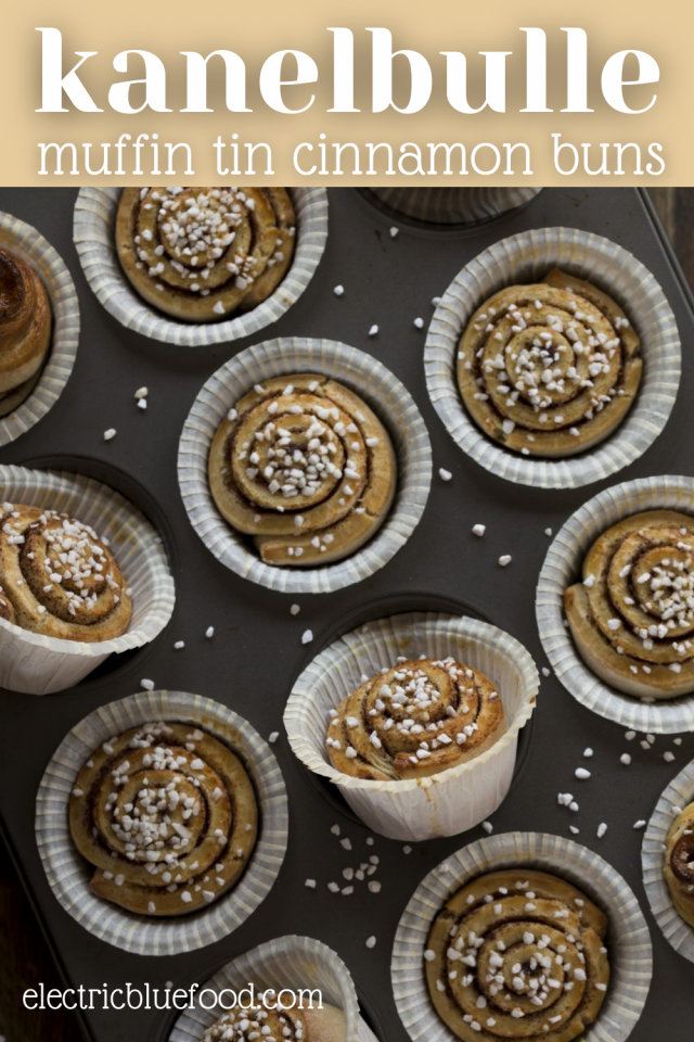 The popular Swedish cinnamon rolls in a smaller size! This muffin tin kanelbulle recipe with step by step photos will help you prepare the delicious cinnamon buns in a muffin tin, a small yield of small rolls. For a small tea party.