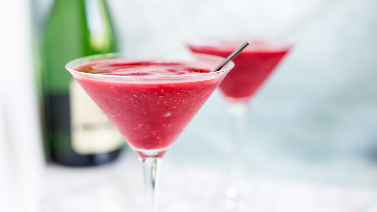 A refreshing combination of alcohol and frozen berries, raspberry Prosecco slushie is my favourite cocktail for the summer.