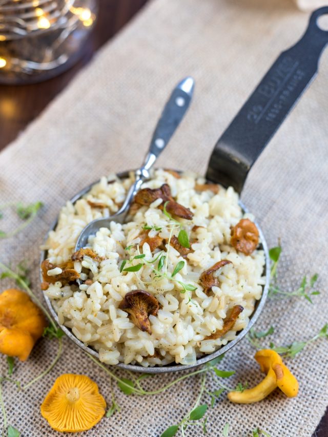 Creamy chanterelle mushroom risotto • Electric Blue Food - Kitchen ...