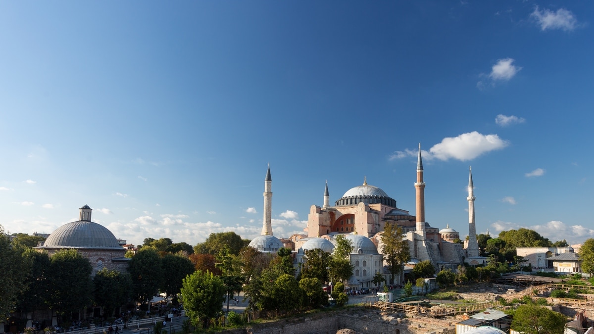 Visit Istanbul on a layover