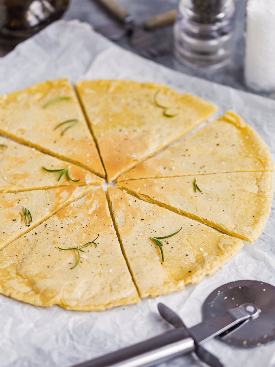 Farinata (Italian Chickpea Pancake)