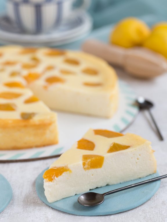 Crustless Ricotta Cheesecake With Canned Peaches • Electric Blue Food