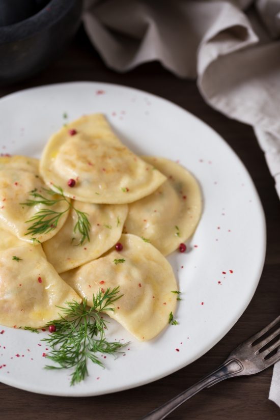 Smoked salmon ravioli with dill and potato • Electric Blue Food ...