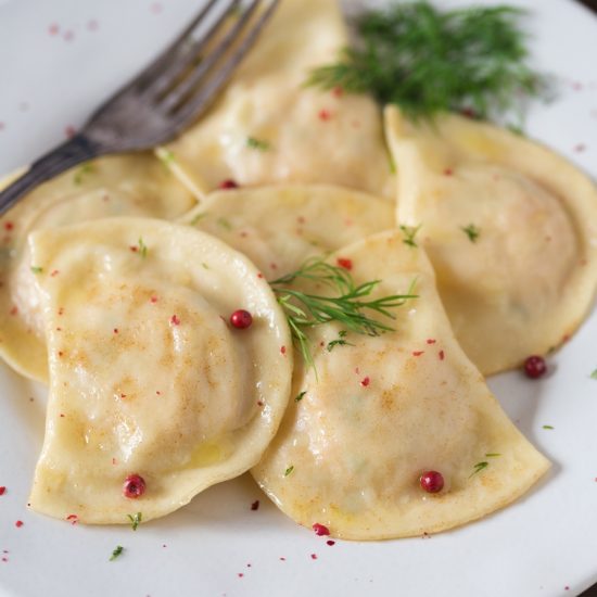 Smoked salmon ravioli with dill and potato • Electric Blue Food ...