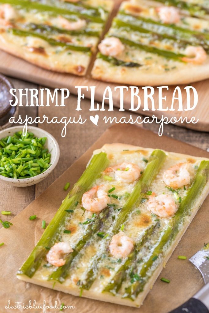 Steamed asparagus, shrimps and a zesty mascarpone cream top this fabulous shrimp asparagus flatbread. Enjoy hot or cold, perfect as starter or main dish. A summer favourite.