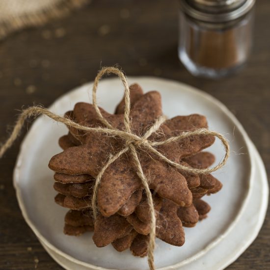 Stacked ginger thins in the form of a snowflake.