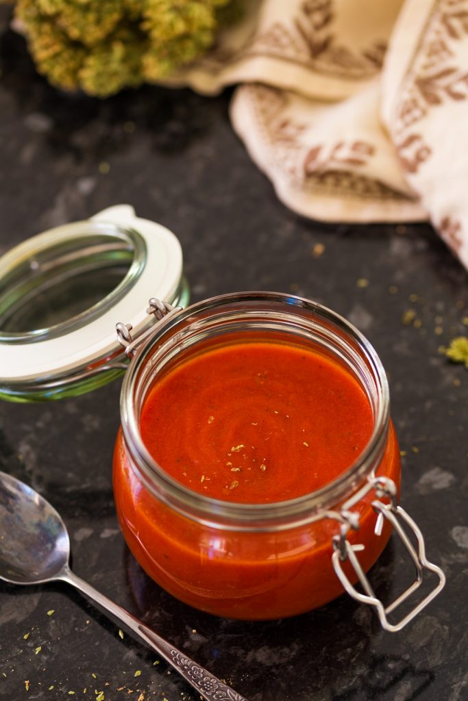 easy-homemade-pizza-sauce-simply-scratch