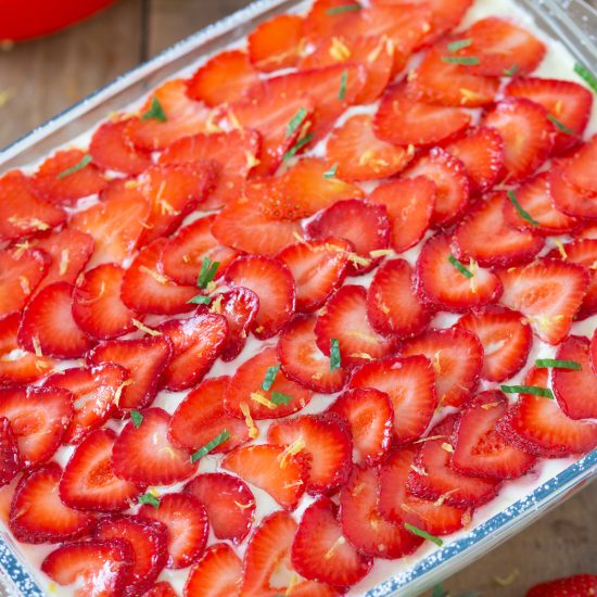 Strawberry limoncello tiramisu • Electric Blue Food