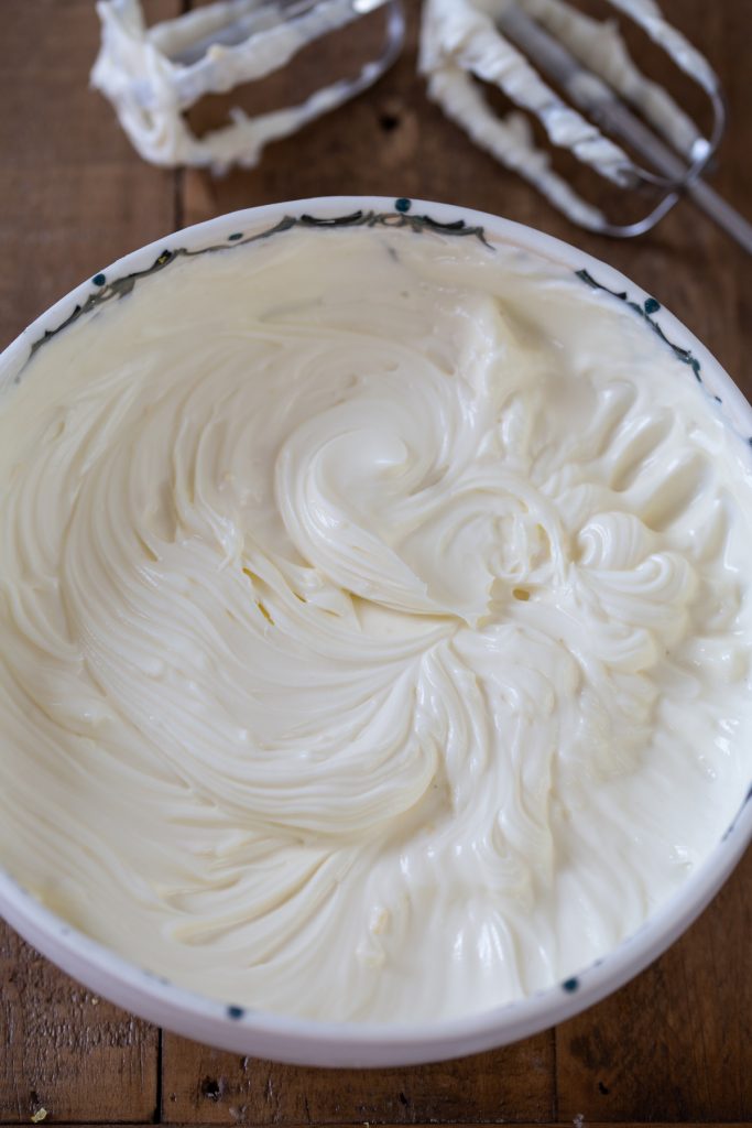 Showing the right texture of the frosting.